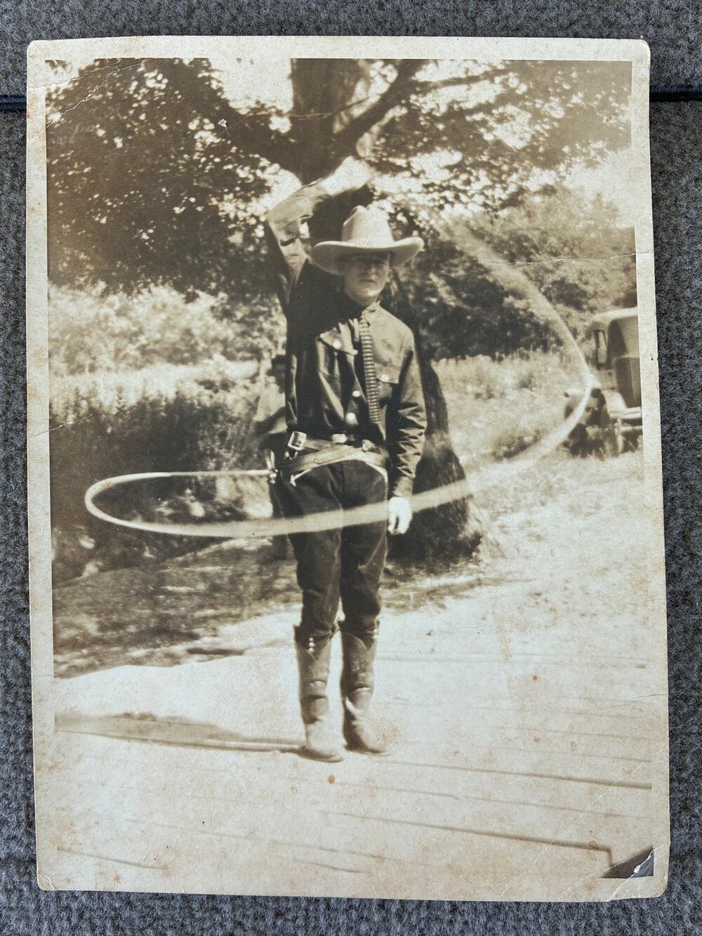 Antique VTG Cowboy Lasso Photo John Leon Blaine Black White Photography Ephemy